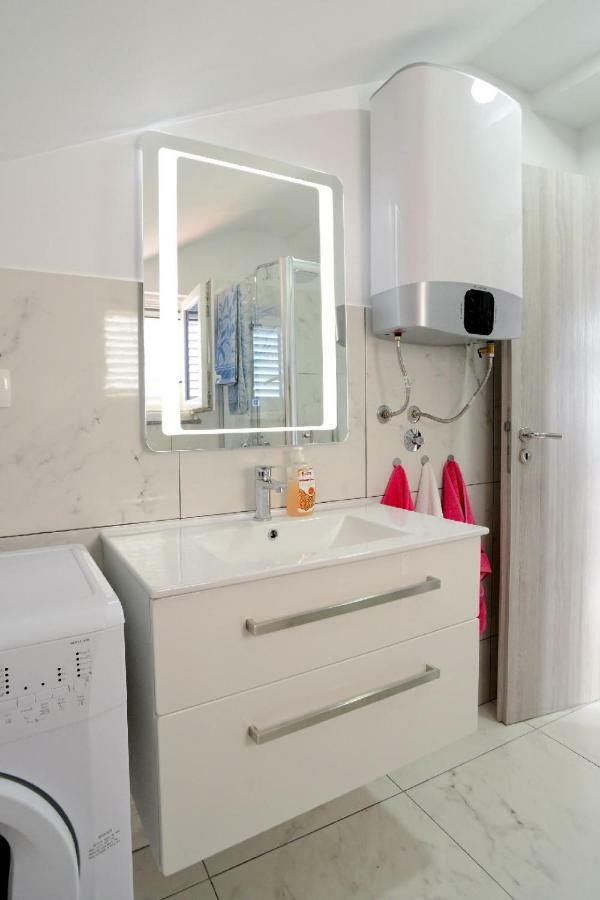 Apartment Olive Jovici  Экстерьер фото